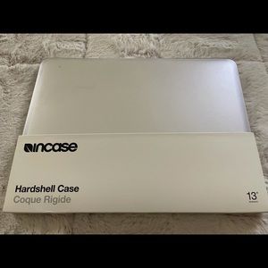 InCase Hardshell Case for 13” MacBook